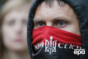 "Правый сектор" построил блокпост на выезде из Киева
