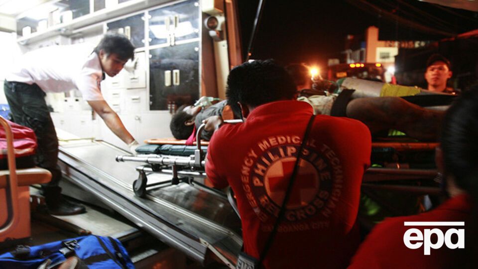 Более 1,5 тысячи человек попали в больницу из-за отравления сладостями