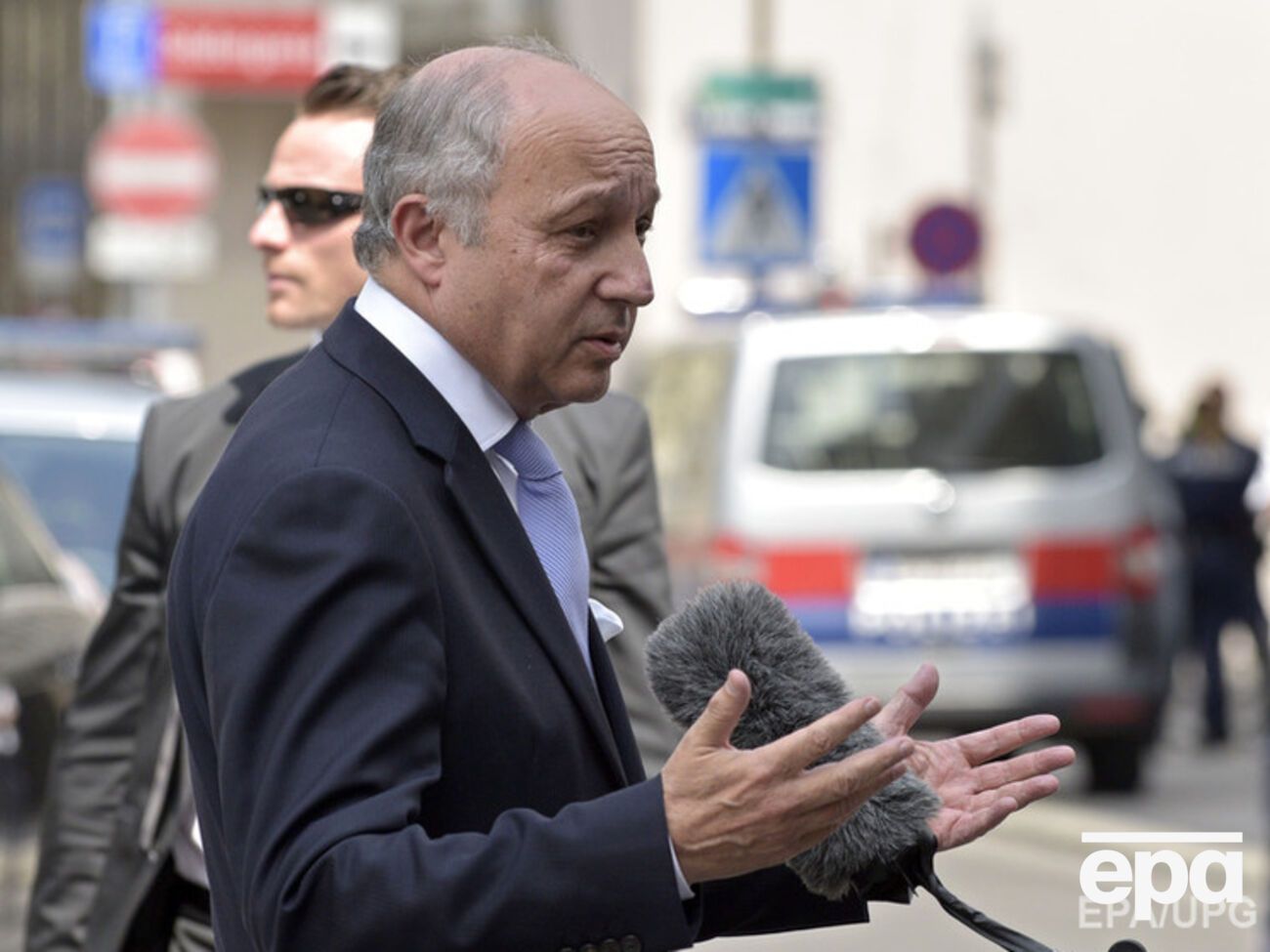 Фабиус сегодня обсудит вопрос Ирана с главой МАГАТЭ