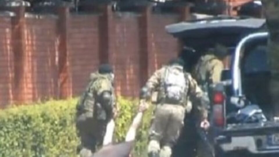 Шевченко: Бойцы "Правого сектора" застрелили гражданское лицо, чье тело потом грузили в свой автомобиль