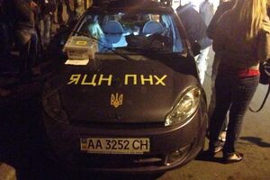 В связи с событиями в Мукачево активисты "Правого сектора" намерены провести около 20 акций протеста по всей Украине