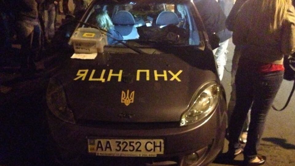 В связи с событиями в Мукачево активисты "Правого сектора" намерены провести около 20 акций протеста по всей Украине