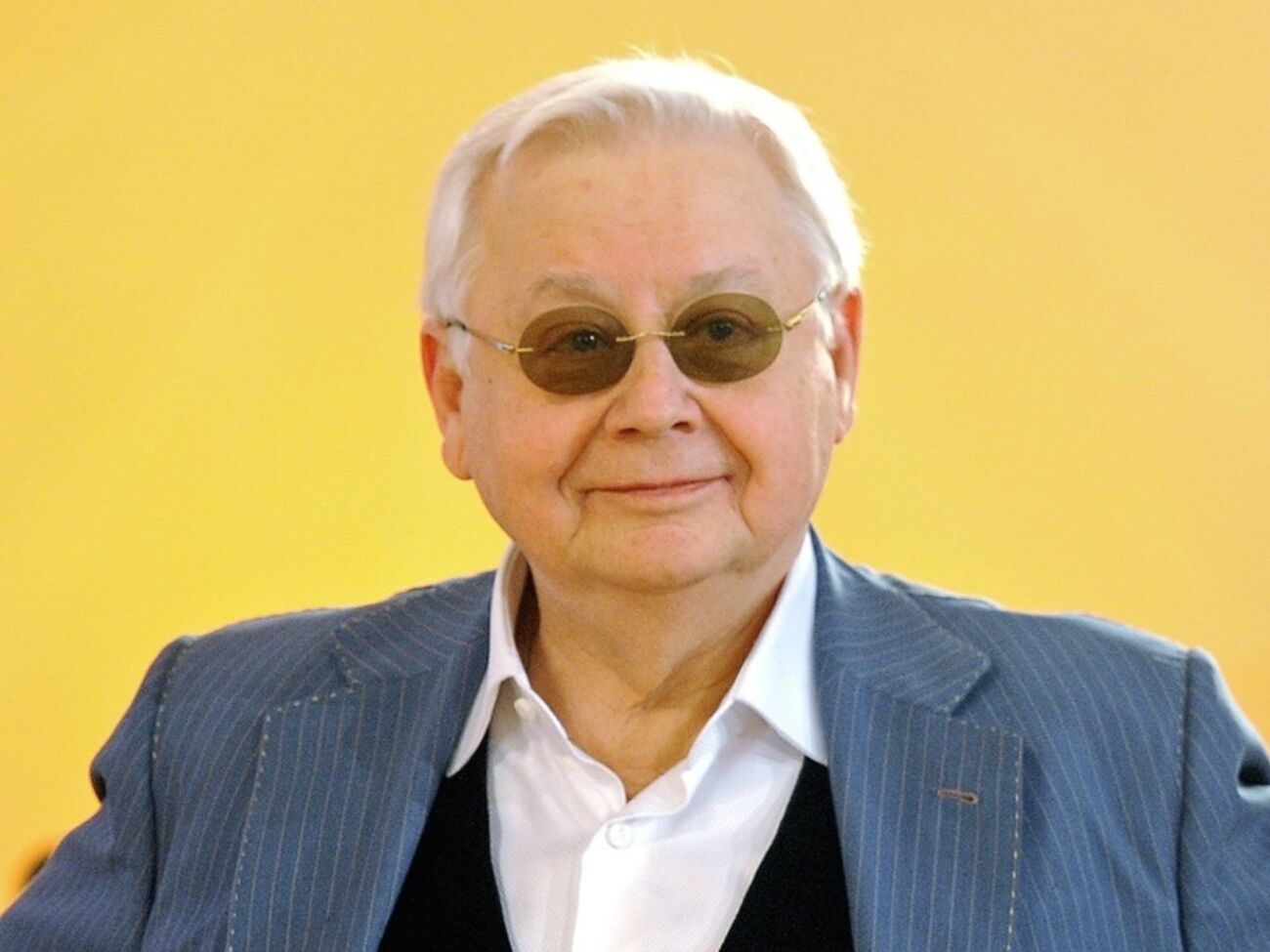 Табаков заявил, что любит Украину