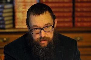 Герман Стерлигов отметил, что к его преследованию в РФ может быть причастен Владислав Сурков