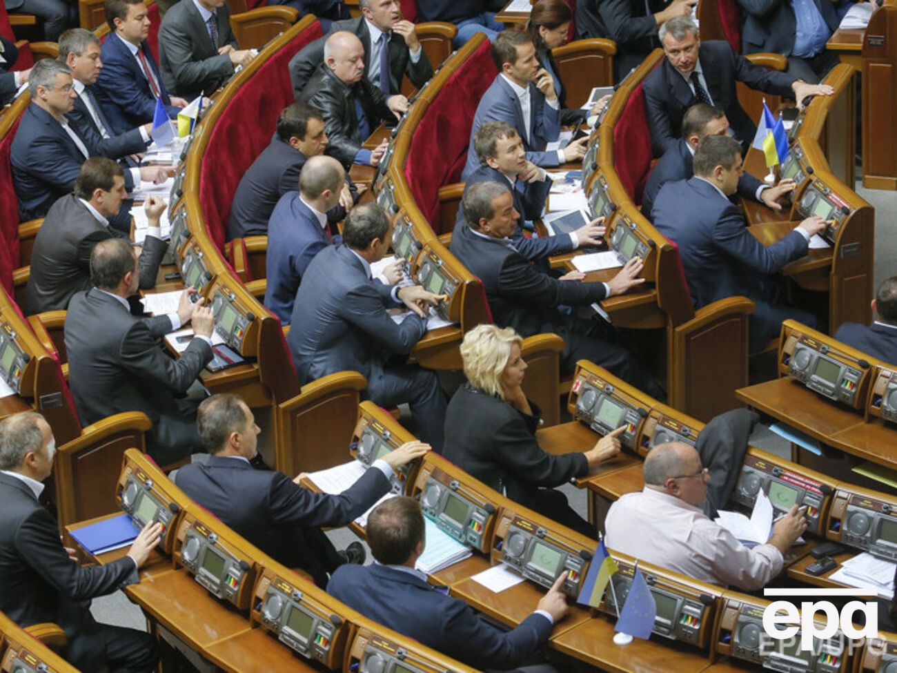 Инициативу поддержали 274 депутата
