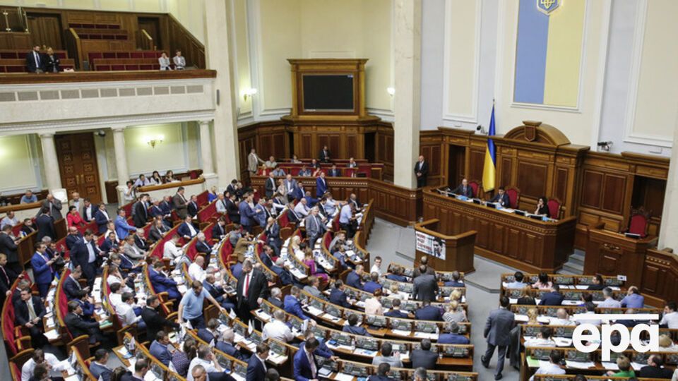 Рада смогла принять документ лишь за основу