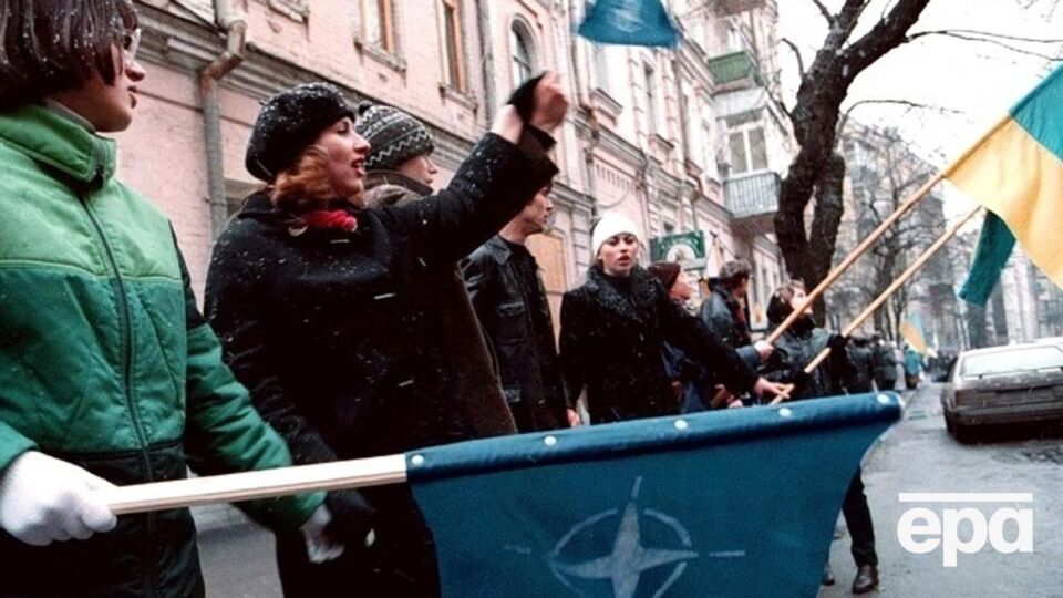 Большинство граждан Украины поддерживают вступление страны в Альянс, заявляют в оргкомитете движения "За Украину в НАТО"