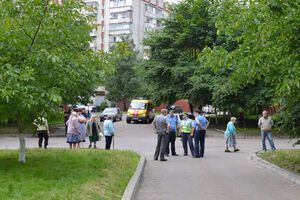 "Правый сектор" отрицает причастность к взрывам возле милицейских участков во Львове