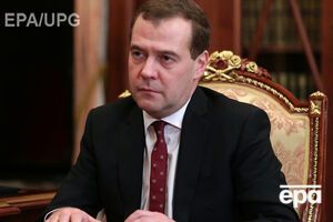 Медведев предложил ввести в состав правительств Крыма и Севастополя ряд федеральных заместителей министров
