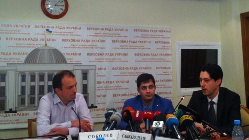 Егор Соболев, Виталий Касько и Давид Сакварелидзе на заседании антикоррупционного комитета