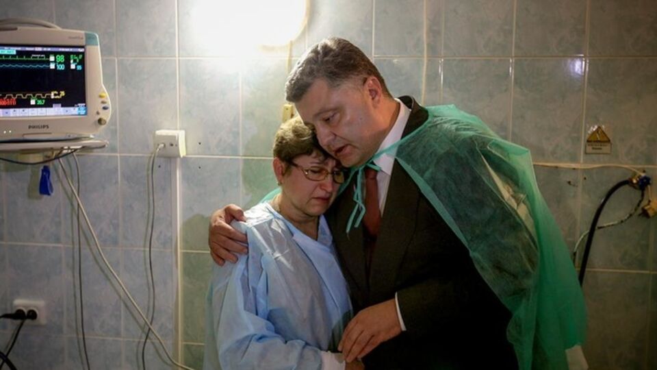 Президент встретился с пострадавшими в больнице