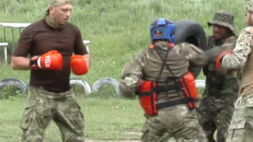 Украинских пограничников обучают инструкторы из Израиля. Видео