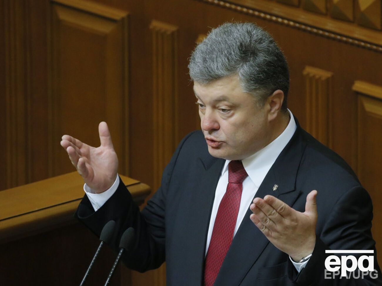 Президент уверяет, что в конституционном вопросе на Украину не оказывается давление