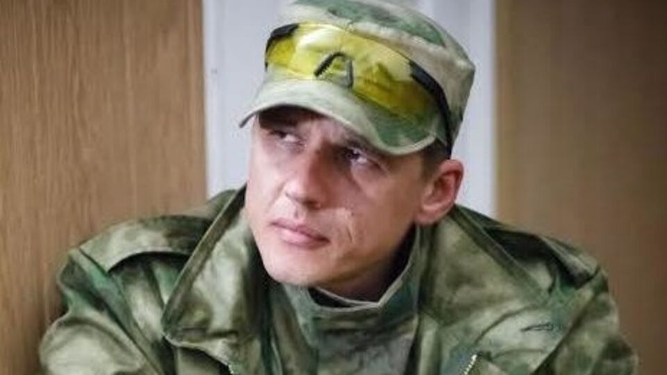 Андрей Шараскин: Показывают, что остановили 10 фур, а провозят эшелоны, и тут же загоняют патриотов, выкручивают яйца и говорят, что они засранцы