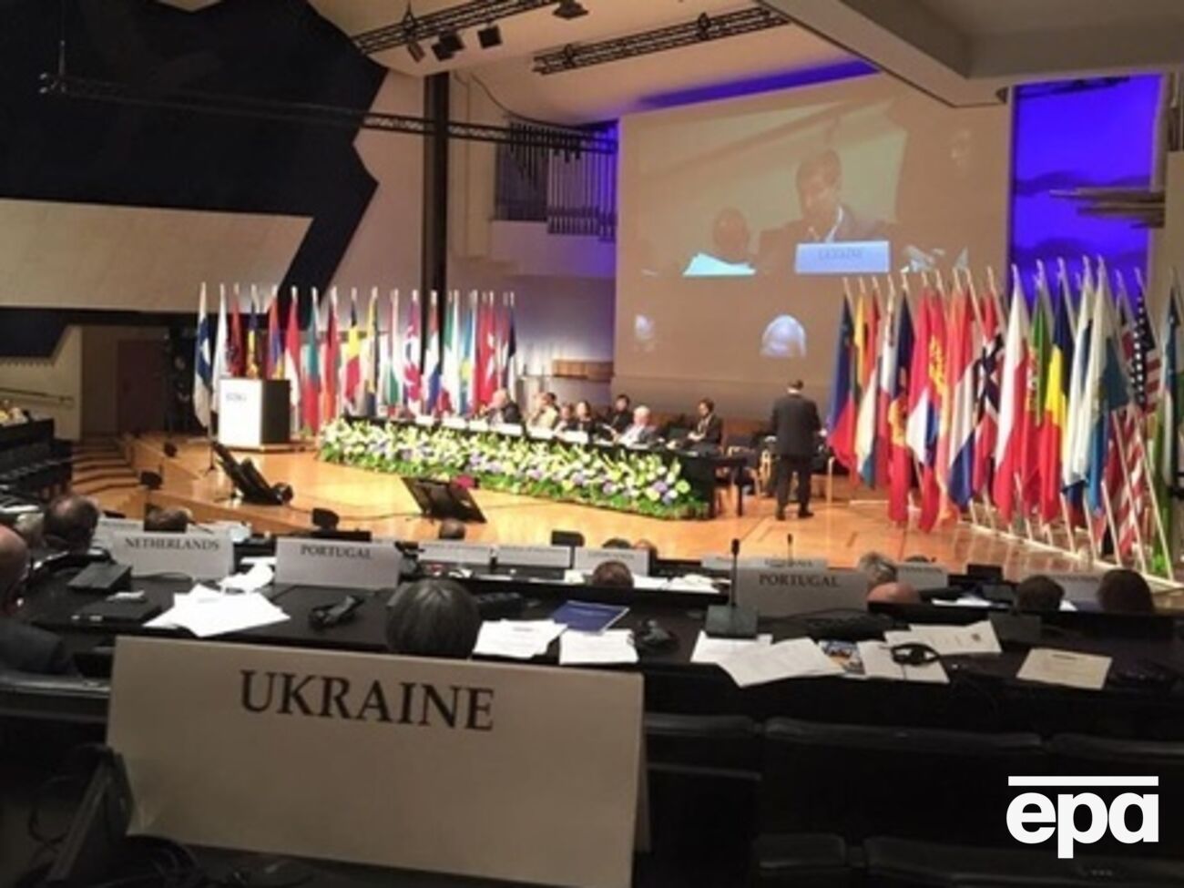 Порошенко поблагодарил нардепов за отставивание интересов Украины на&nbsp;Парламентской ассамблее ОБСЕ