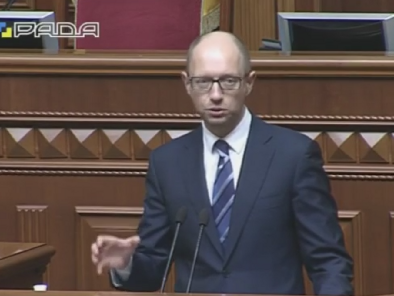 Яценюк:&nbsp;Лучший путь --- это сократить налоговую администрацию