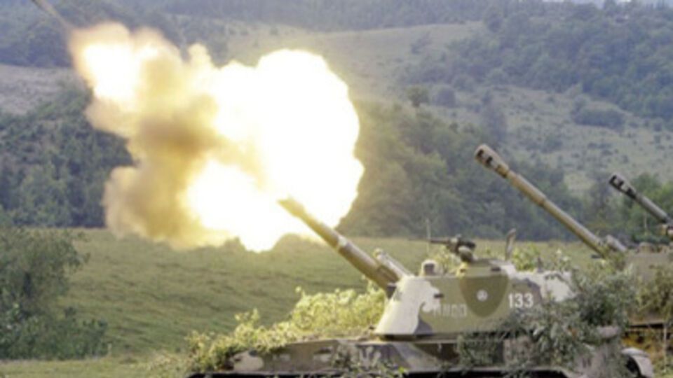 МВД: Возле пгт Донецкий боевики применили самоходные артиллерийские установки