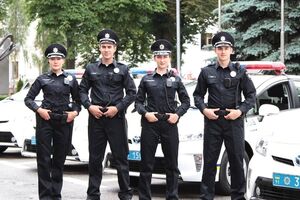 Новая патрульная полиция уже работает в Киеве