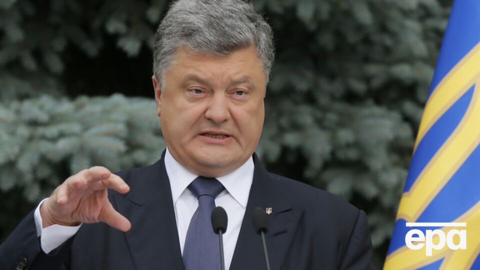 Порошенко расчитывает привлечь волонтеров к борьбе с контрабандой оружия