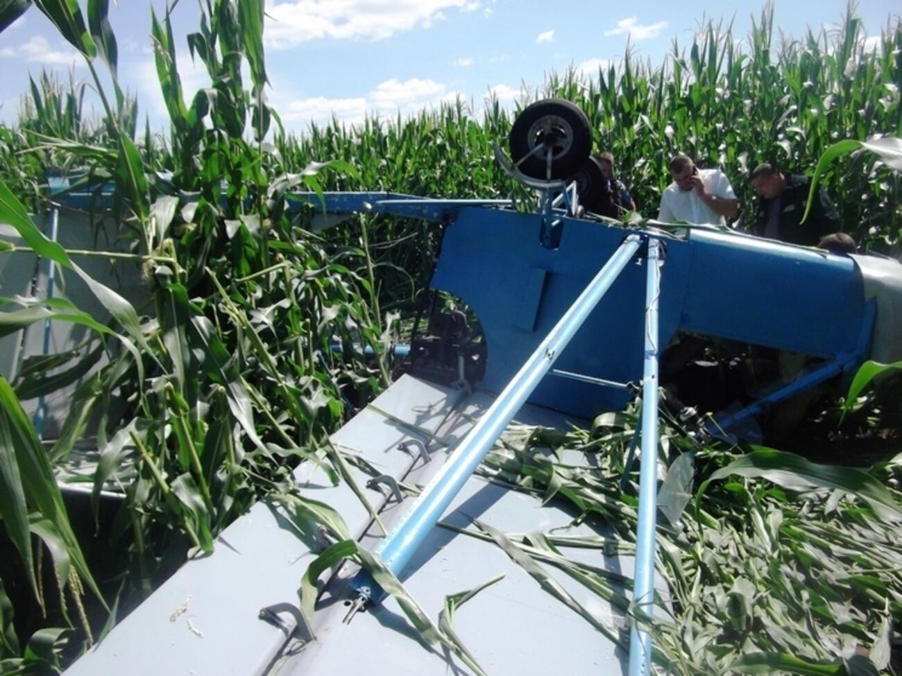 Пилот самолета в результате катастрофы погиб