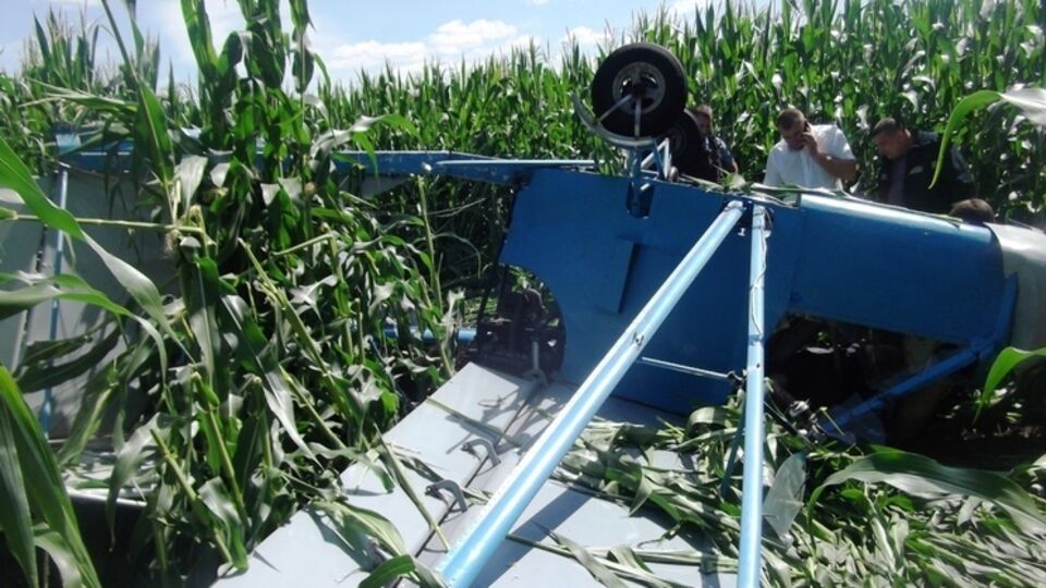 Пилот самолета в результате катастрофы погиб