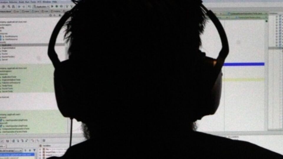 Изъятый СБУ комплекс способен прослушивать одновременно 128 абонентов мобильной связи