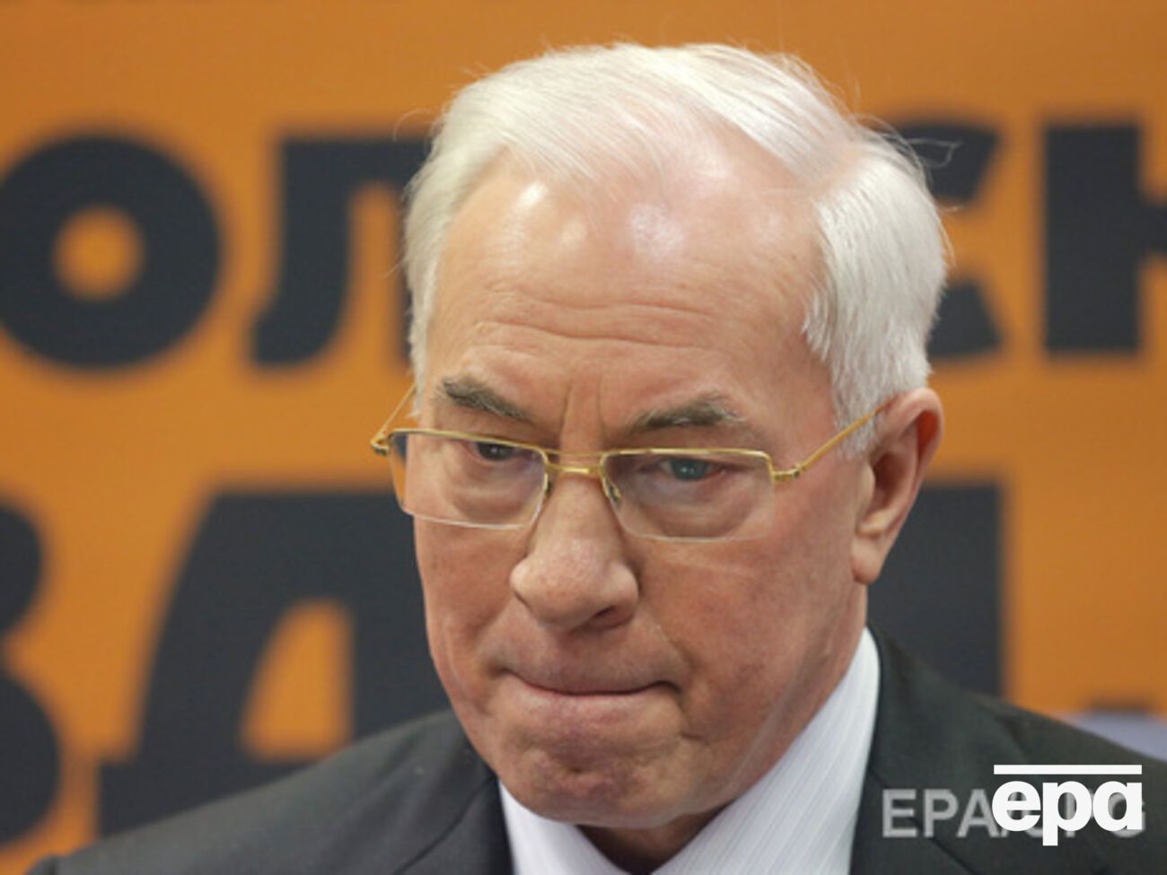 Азаров: В&nbsp;российских СМИ появились сведения о самолетах, которые якобы&nbsp;летали в&nbsp;зоне крушения Boeing. Почему их пилотов не допросили?