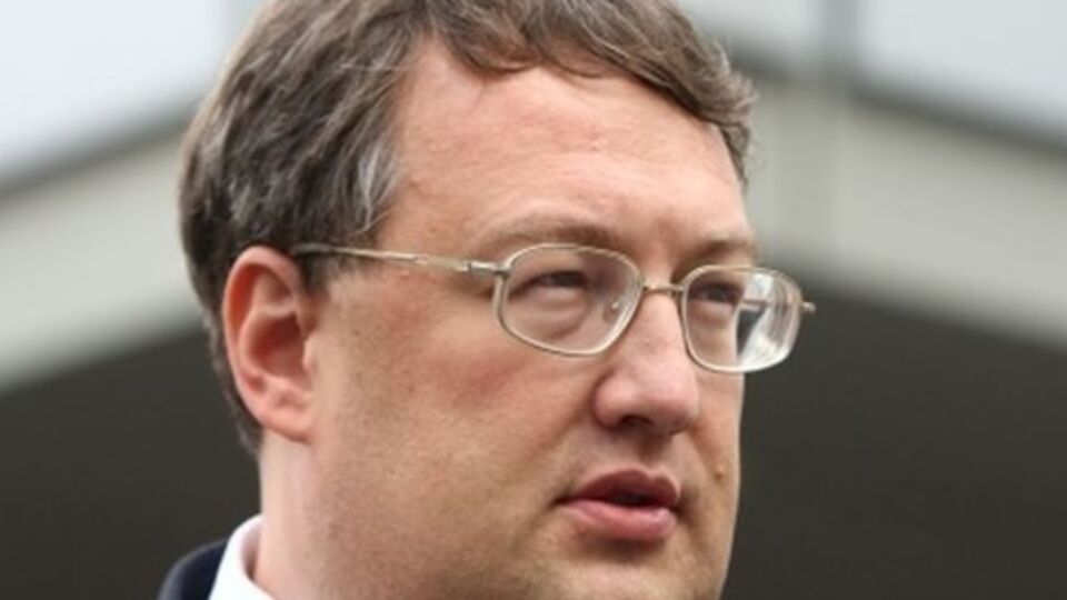 Антон Геращенко потребовал от генерального прокурора Виктора Шокина вмешаться в ситуацию