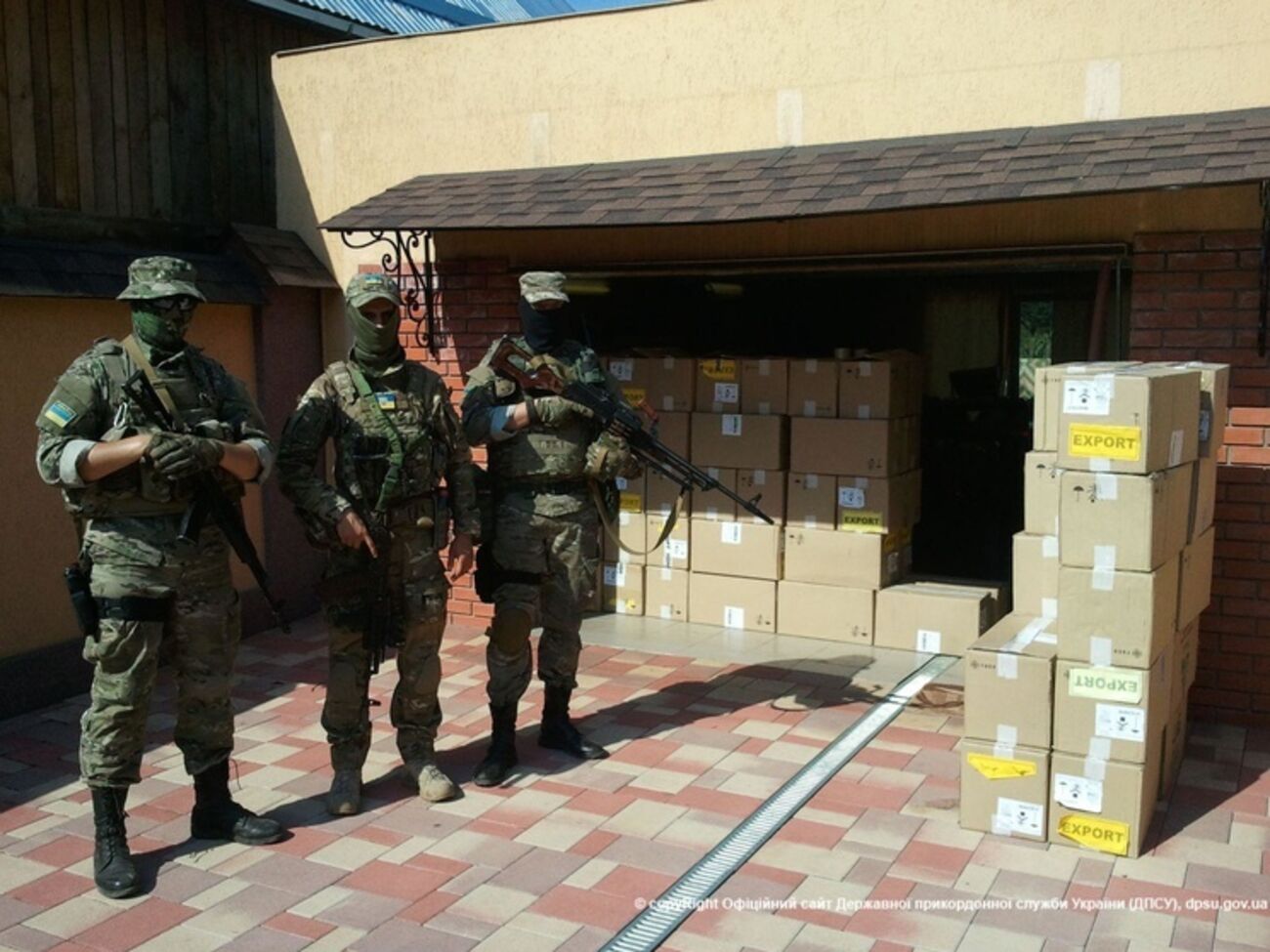 Изъятые сигареты предназначались для контрабанды