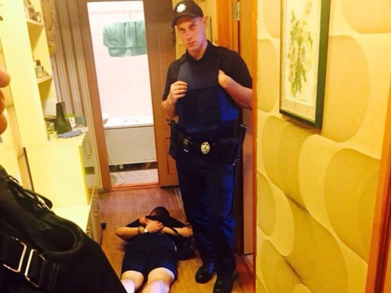 Патрульные задержали двух квартирных воров