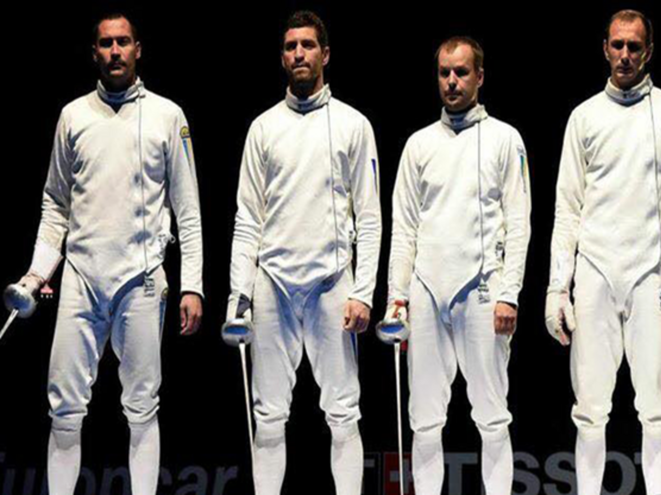 Украинская мужская сборная по фехтованию победила на чемпионате мира в Москве