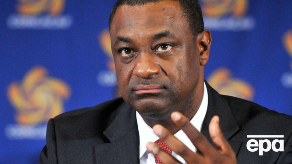 Уэбба выпустили под залог