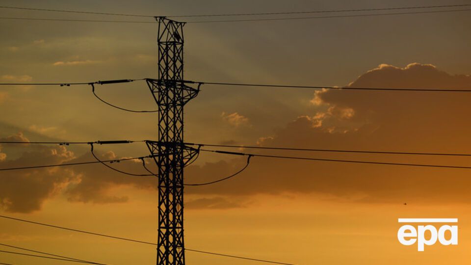 Более 40 населенных пунктов на Волыни остались без света