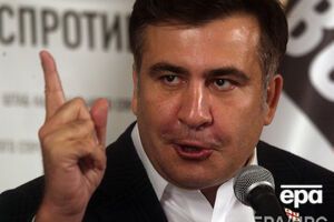 Саакашвили вступился за Гайдар