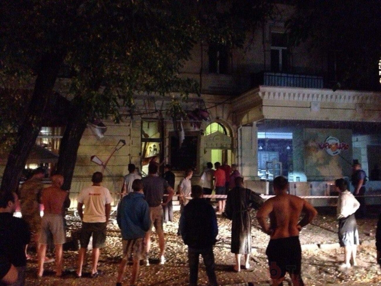 Неизвестные взорвали кафе в центре Одессы