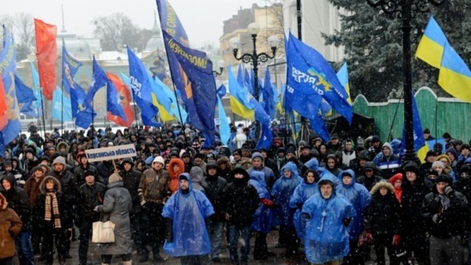 Чиновник пойдет под суд за подвоз людей на Антимайдан