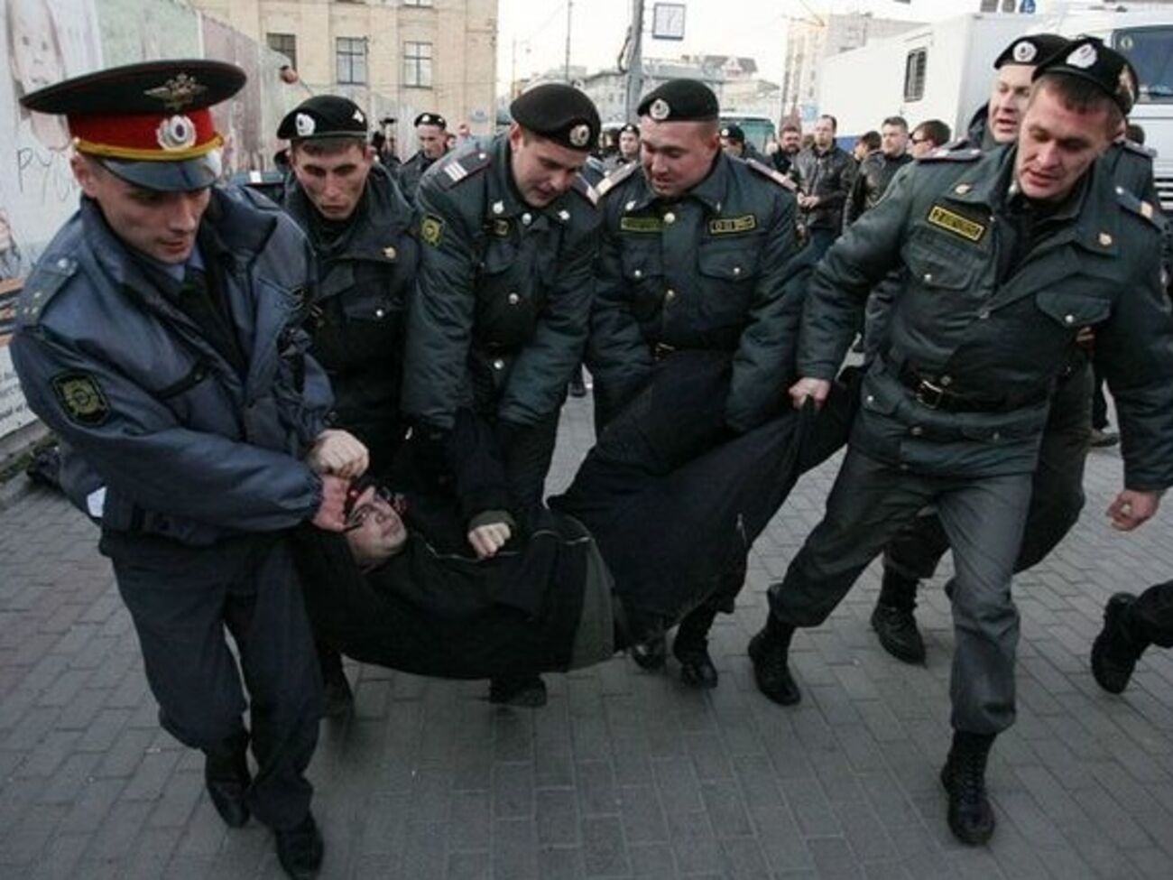 Российские полицейские получат больше полномочий