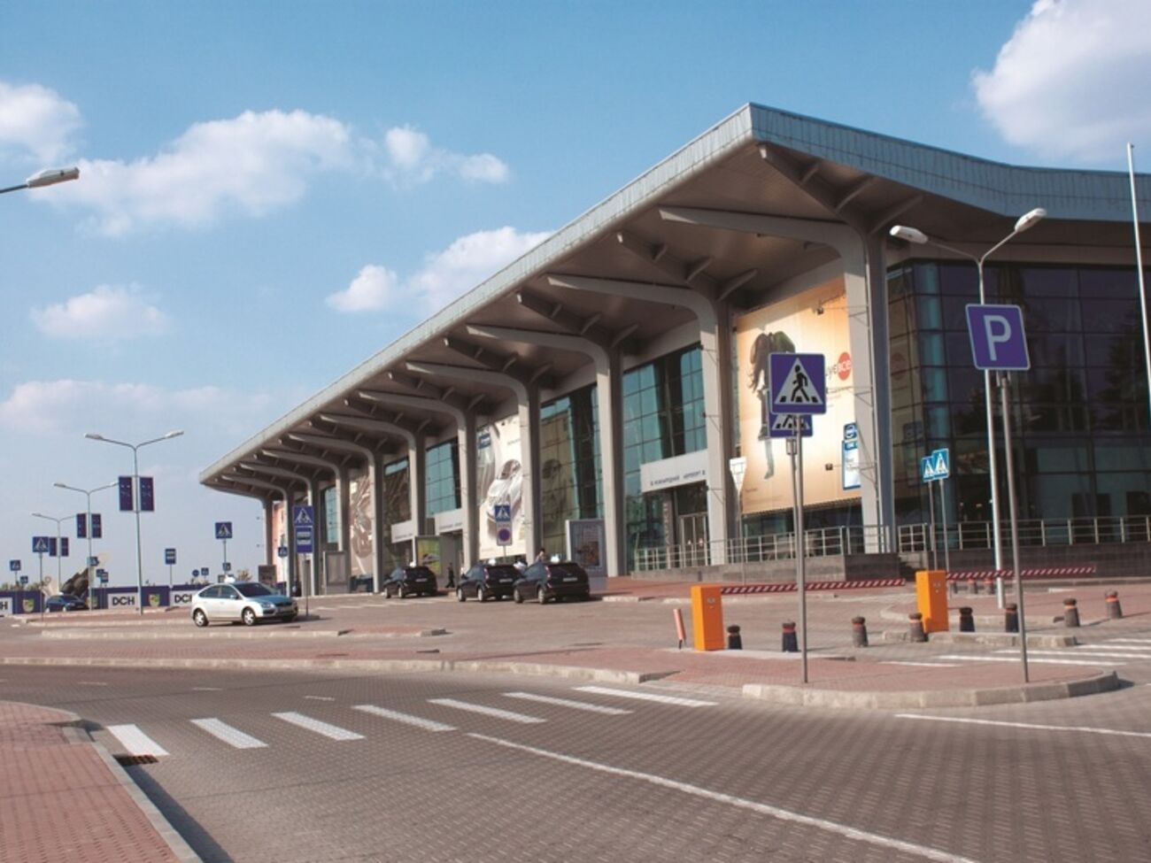 В Харьковском аэропорту пограничники задержаны на взятке