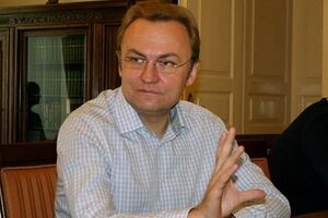 Андрей Садовый: Право роспуска местных советов будет использоваться для психологического давления на органы местного самоуправления