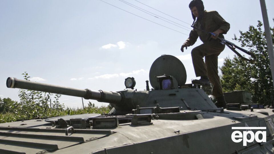 Дмитрий Тымчук: Фиксируется присутствие в первой линии четырех групп бронетехники боевиков