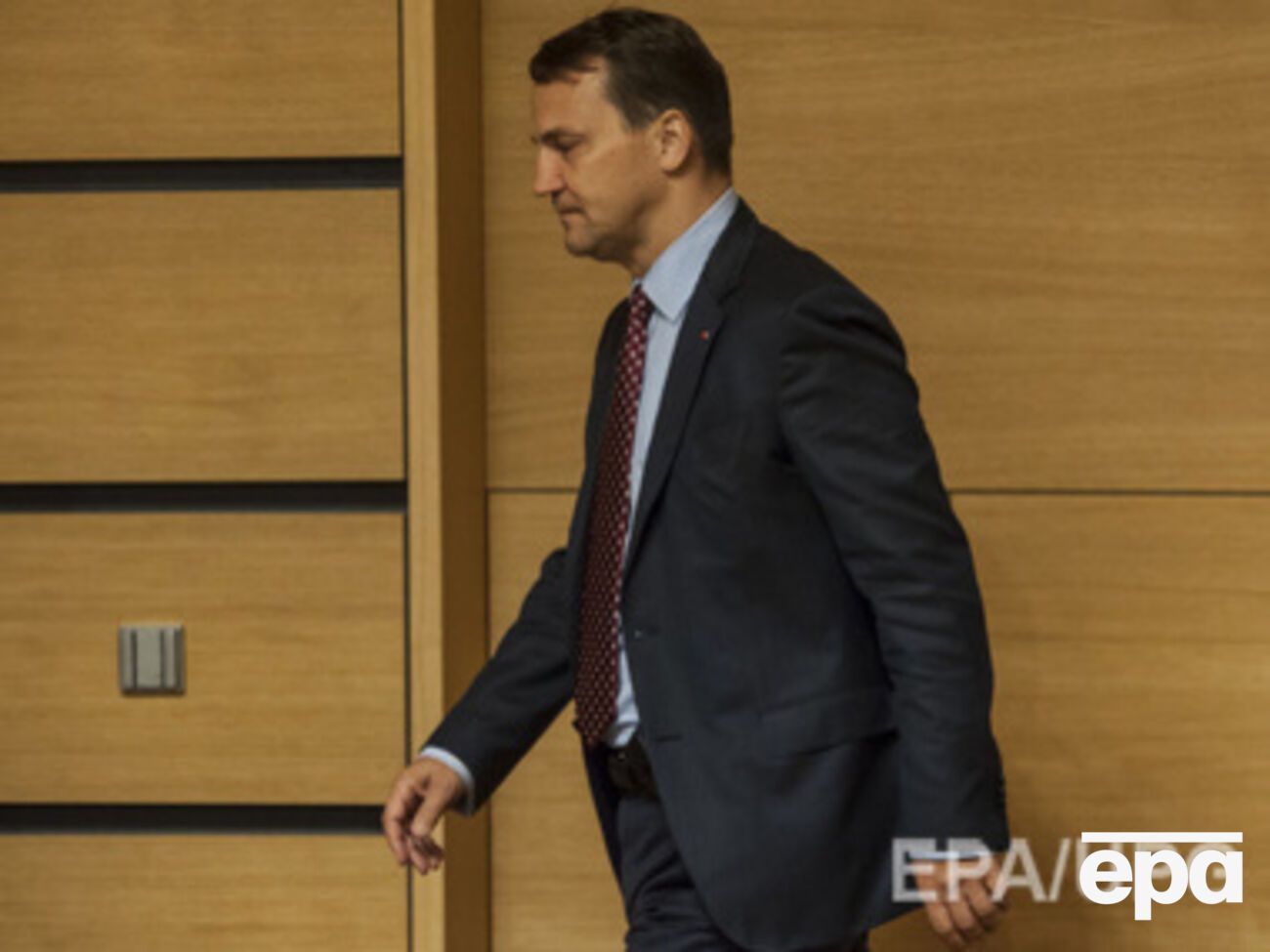 Ранее Сикорский возглавлял МИД Польши