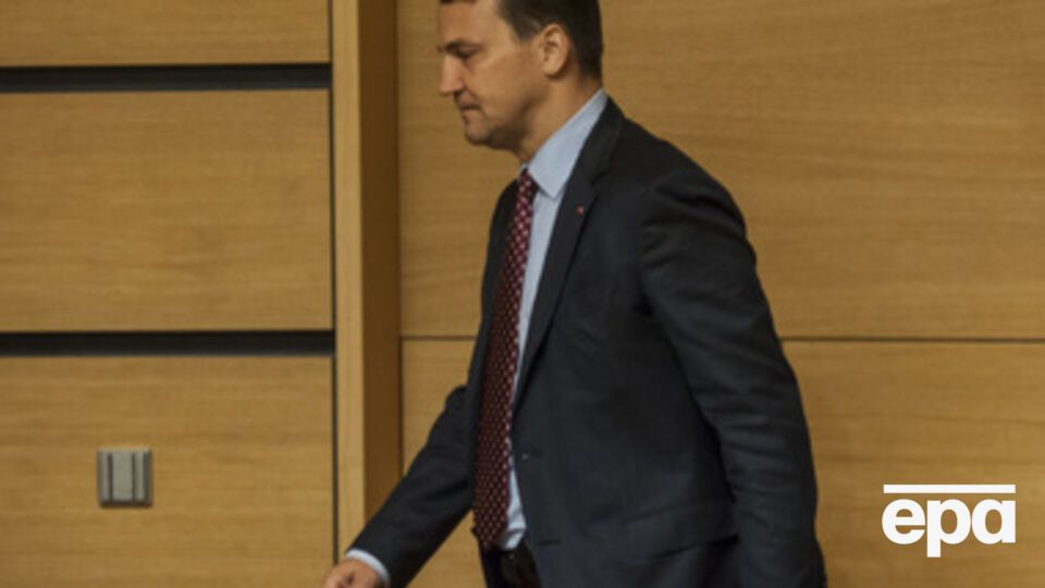 Ранее Сикорский возглавлял МИД Польши