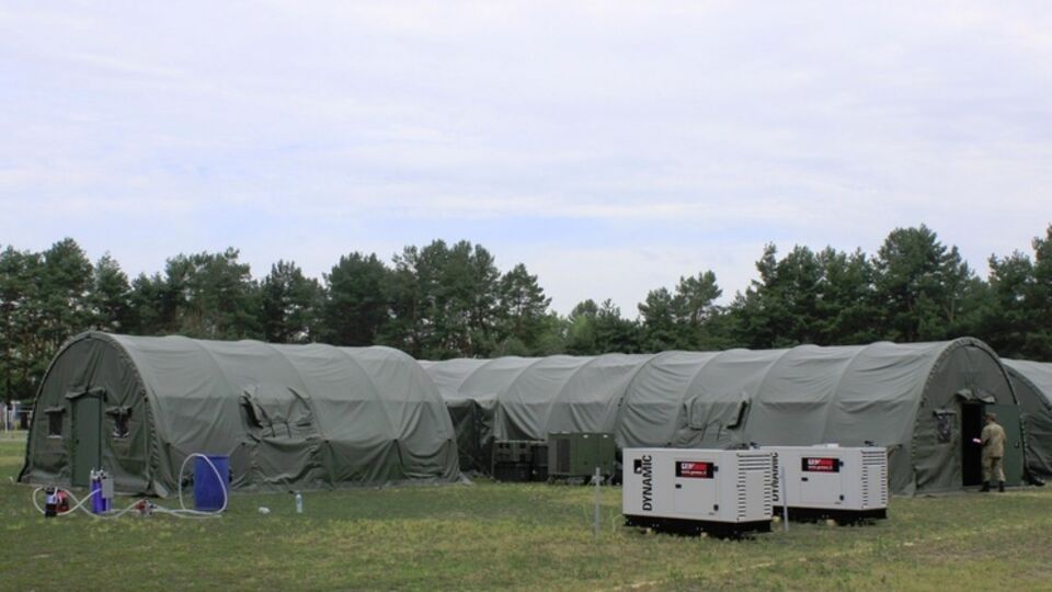 Канада передала Украине мобильный военный госпиталь. Фоторепортаж