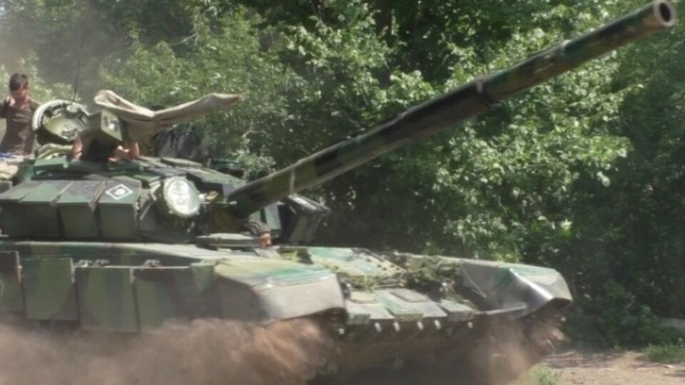 СМИ донецких сепаратистов: В ближайшее время отвод техники начнется в поселке Санжаровка