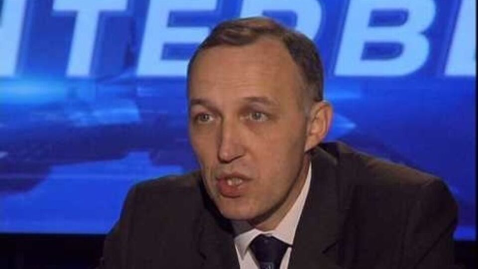 Мануйлов: Из-за ухода гривны из "ЛНР" и "ДНР" экономика Украины упала на 25%