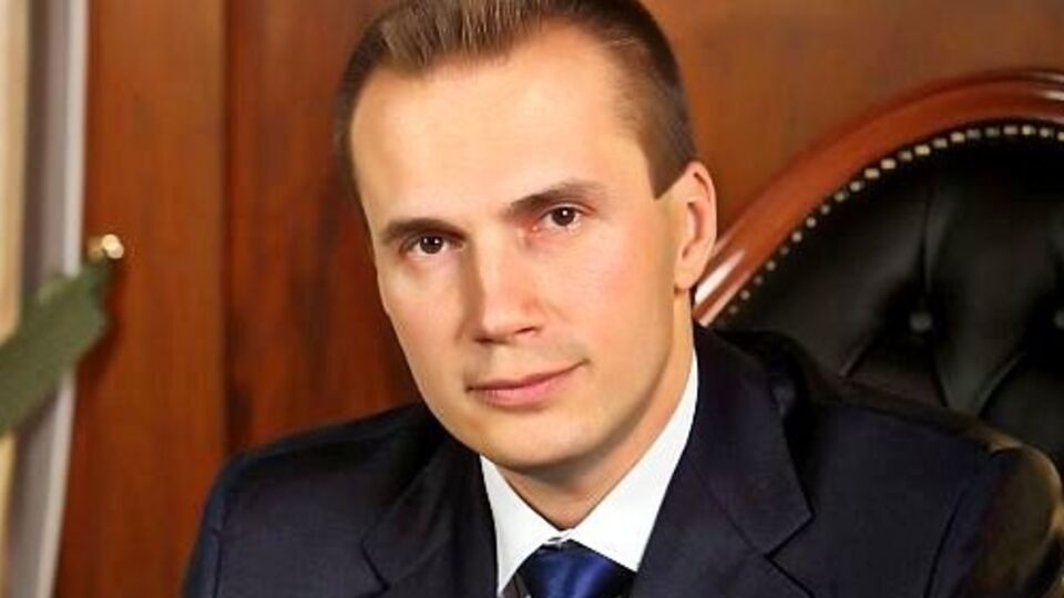 110 млн грн структуры Александра Януковича заблокировали в Украине