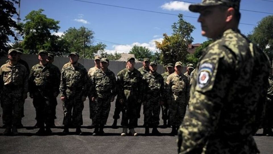Яценюк: Каждый военный, участвовавший в АТО, сможет получить бесплатную помощь адвокатов