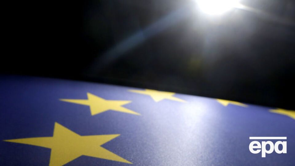 Еврокомиссия выделила Украине первый транш макрофинансовой помощи
