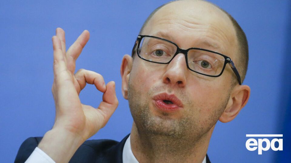 Арсений Яценюк сообщил, что Украина может получить второй транш кредита МВФ в конце этого месяца