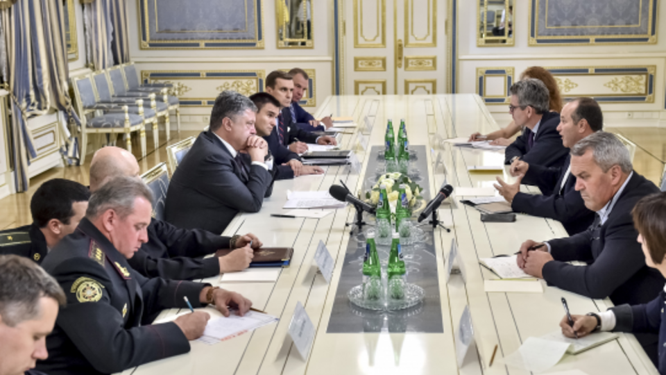 Порошенко провел встречу с Бридлавом